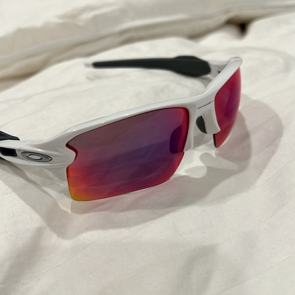 Oakley White Sunglasses with Red Lenses - Picture 8 of 8
